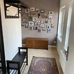 Grosszuegige, Zentrale In Apartman Leer