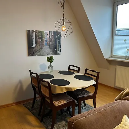 Grosszuegige, Zentrale In Leer