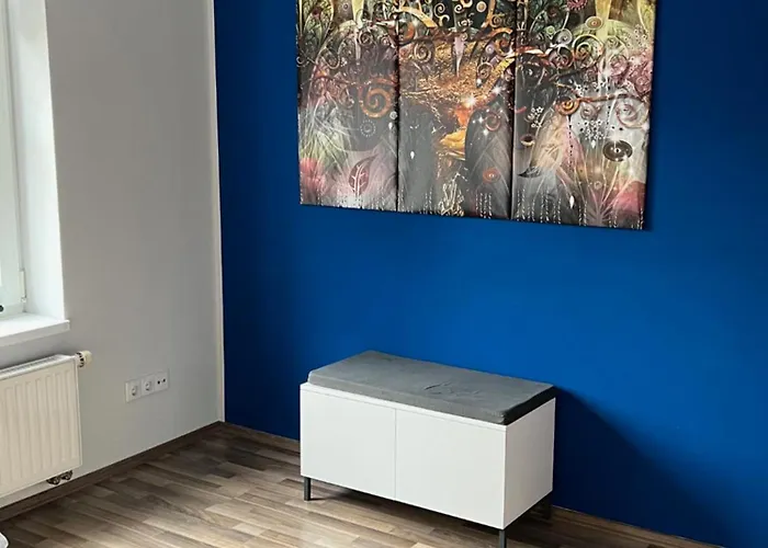 Grosszuegige, Zentrale In * Леер